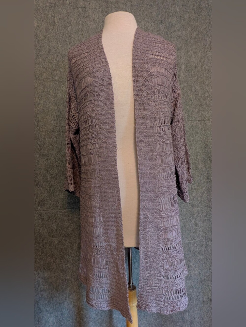 Easel Open Front Loose Knit Cardigan Sweater in Dusty Lavender